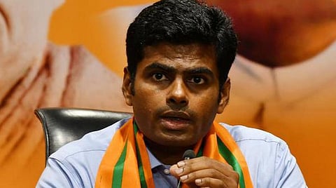 இழிவுபடுத்தும் அரசியலர்கள்: தேவை கடும் நடவடிக்கை!