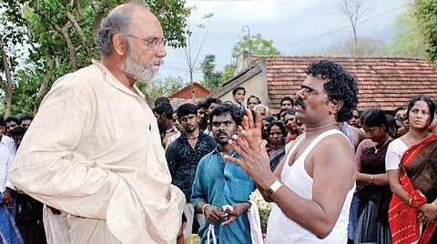 ஒன்பது ரூபாய் நோட்டு: செல்லாத மாதவரின் திரை வாழ்வுக்கு வயது 15 - தங்கர் பச்சான் நேர்காணல்