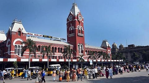 சென்னை | ரயிலில் எடுத்து வந்த ரூ.1 கோடி மதிப்பு தங்க, வைர நகைகள் பறிமுதல்