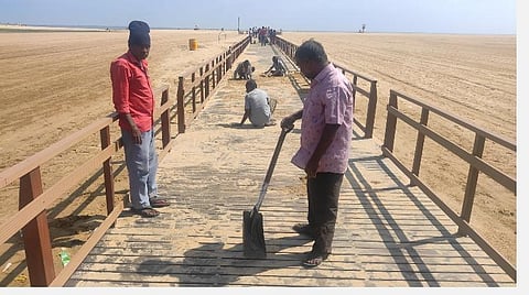 சீரமைப்பு பணி