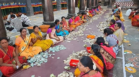 திருவண்ணாமலை அண்ணாமலையார் கோயிலில் 2 நாட்களாக உண்டியல் காணிக்கை எண்ணப்பட்டன