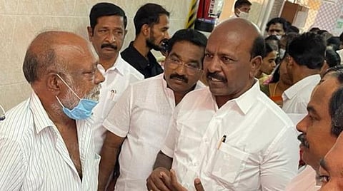 அரசு மருத்துவர்கள் 4 பேர் மீது நடவடிக்கை - அமைச்சரின் உத்தரவை ரத்து செய்ய சட்டப் போராட்டக் குழு கோரிக்கை