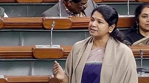 மக்களவை உறப்பினர் கனிமொழி