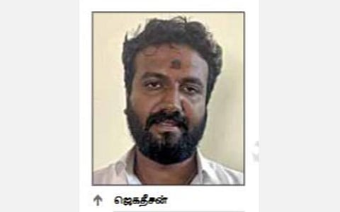 வண்ணாரப்பேட்டை நடைபாதை கடைகளில் மாமூல் கேட்டு மிரட்டியதாக கவுன்சிலர் கணவர் கைது