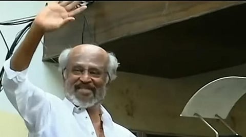 ரசிகர்களுக்கு புத்தாண்டு வாழ்த்து தெரிவித்த நடிகர் ரஜினிகாந்த்