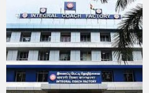 11 மூன்று அடுக்கு ஏசி பெட்டிகள் உட்பட தூங்கும் வசதி பெட்டிகளுடன் 42 வந்தே பாரத் ரயில்கள்: சென்னை ஐசிஎஃப் தயாரிக்கிறது