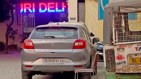விபத்தை ஏற்படுதியதாக பறிமுதல் செய்யப்பட்ட கார்
