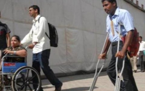 கவுரவ விரிவுரையாளர் பணியிடங்களில் 5 % இடங்களை உறுதி செய்ய மாற்று திறனாளிகள் கோரிக்கை
