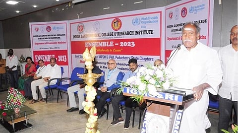 புதுச்சேரி இந்திரா காந்தி மருத்துவக் கல்லூரி மற்றும் ஆராய்ச்சி நிறுவனத்தில் நடைபெற்ற மருத்துவத் துறை மாநாட்டை இன்று தொடங்கிவைத்து பேசிய முதல்வர் ரங்கசாமி.