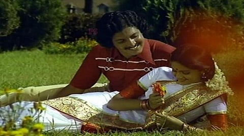 இளையராஜாவுடன் இசையிரவு 25 | ‘பூங்கதவே தாழ் திறவாய்...’ - காதல் தெய்வம் வாழ்த்தும் காதலில் ஊறிய ராகம்!