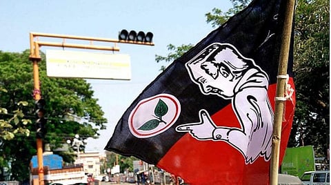 ஈரோடு கிழக்கு தொகுதியை குறிவைக்கும் அதிமுக: நிர்வாகிகள் ஆலோசனை கூட்டத்தால் பரபரப்பு