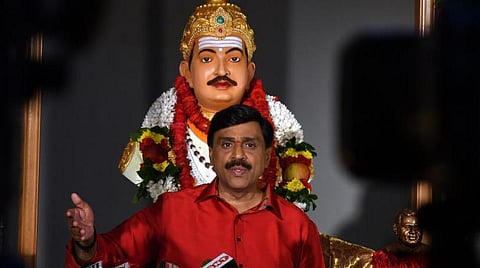ஜனார்த்தன ரெட்டியின் சொத்துகள் பறிமுதல் - சிபிஐக்கு கர்நாடக அரசு அனுமதி