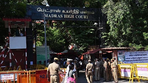 பிரபாகரன் பிறந்தநாள் விழாவுக்கான நிபந்தனைகளை நீக்கியது உயர் நீதிமன்றம்