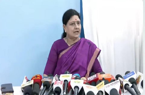 சசிகலா