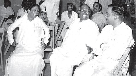 கருணாநிதி மற்றும் ஏவி. மெய்யப்பனுடன்