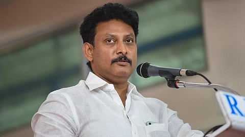அமைச்சர் தலைமையில் இன்று கூட்டம்: 10, 11, 12-ம் வகுப்புதேர்வு குறித்து ஆலோசனை - கல்வித் துறை அதிகாரிகள் பங்கேற்பு