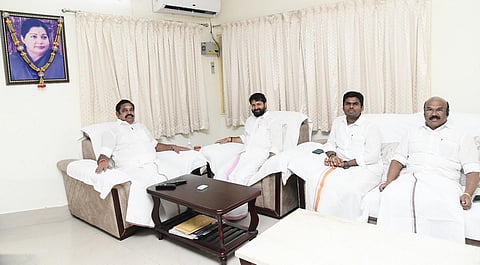 அண்ணாமலை இபிஎஸ் சந்திப்பு