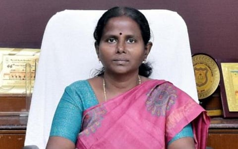 பன்னாட்டு நிறுவனங்களில் வேலைவாய்ப்பு பெற எஸ்.சி., எஸ்.டி. மாணவர்களுக்கு பயிற்சி: ஆட்சியர் அமிர்தஜோதி தகவல்