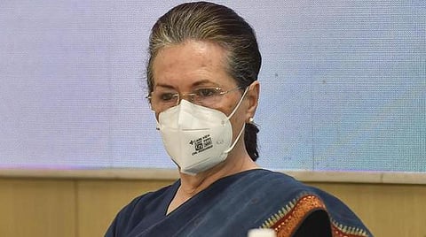 மத்திய அரசின் பட்ஜெட் ஏழைகள் மீதான தாக்குதல் - சோனியா காந்தி குற்றச்சாட்டு