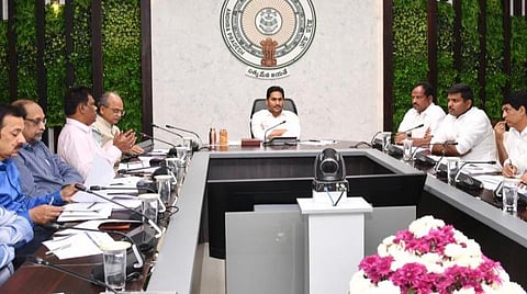 ஆந்திர அரசின் கடன் ரூ.4.42 லட்சம் கோடி - மாநிலங்களவையில் மத்திய அரசு தகவல்