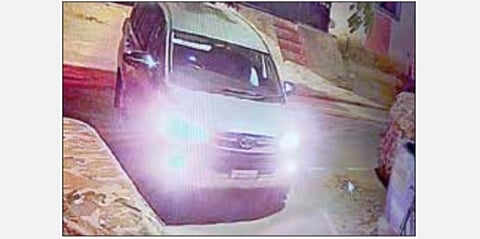 சென்னை நகைக்கடை கொள்ளை சம்பவத்தில் போலி பதிவெண் காரை பயன்படுத்திய கொள்ளையர்கள்