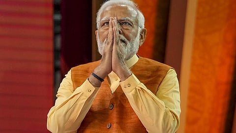 சுவாமி தயானந்த சரஸ்வதியின் 200-வது பிறந்த தின விழா டெல்லியில் நேற்று நடைபெற்றது. இதில் பிரதமர் நரேந்திர மோடி பங்கேற்று பேசினார்.