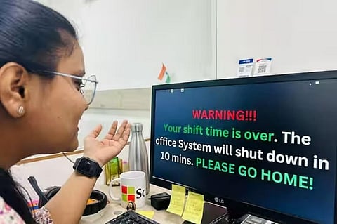 “எச்சரிக்கை! உங்கள் ஷிஃப்ட் முடிந்தது. வீட்டுக்கு போகலாம்” - தானாக ஷட்டவுன் ஆகும் இந்தூர் ஐடி நிறுவன கணினி