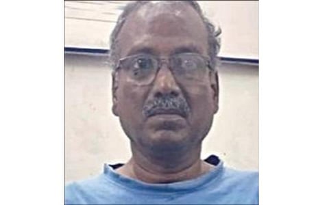 சென்னை: பிச்சைக்காரர் வேடத்தில் பின் தொடர்ந்து மனைவியை பிளேடால் வெட்டிய பேராசிரியர் கைது