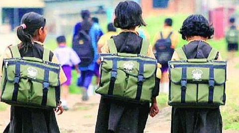 இலவச கட்டாய கல்விக்கு மாணவர் சேர்க்கை நிலுவை கல்வி கட்டணம்: தனியார் பள்ளிகள் கோரிக்கை