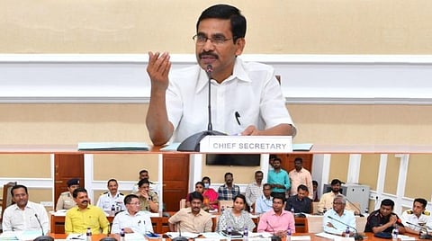 குடியரசு துணைத்தலைவர் தமிழகம் வருகை - பாதுகாப்பு குறித்து தலைமைச் செயலர் ஆலோசனை