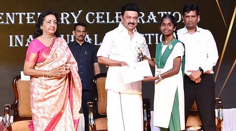 பெண் கல்விக்கு எதிரான பழமைவாத கருத்துகளை விதைக்கும் எண்ணம் நிறைவேறாது: முதல்வர் ஸ்டாலின் உறுதி