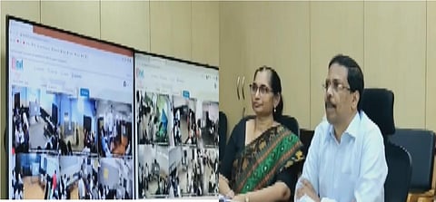 வெப் கேமரா மூலமாக கண்காணிக்கும் சத்யபிரத சாகு