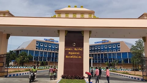 திருமணம் செய்ய வற்புறுத்தும் தாயார்: மாணவியை காப்பகத்தில் சேர்க்க ராணிப்பேட்டை ஆட்சியர் நடவடிக்கை