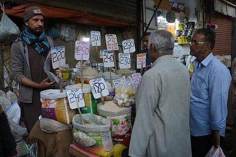 கராச்சி கடை வீதி - குறியீட்டுப்படம்
