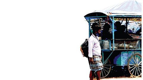 சாலையோர உணவுக் கடைகள்: கட்டுப்பாடு அவசியம்