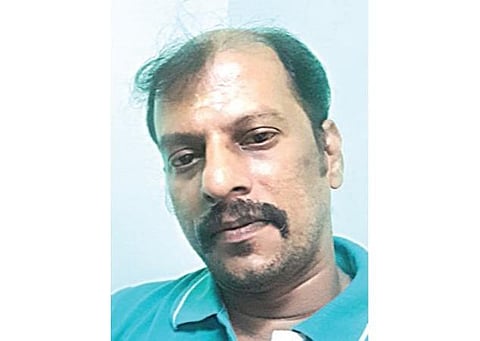 சுரேஷ்