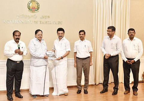 செயற்கை மணல் உற்பத்தியை ஒழுங்குபடுத்த புதிய கொள்கை - முதல்வர் மு.க.ஸ்டாலின் வெளியிட்டார்