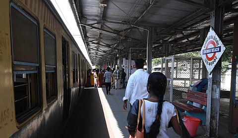 சென்னை கடற்கரை ரயில் நிலையம்
