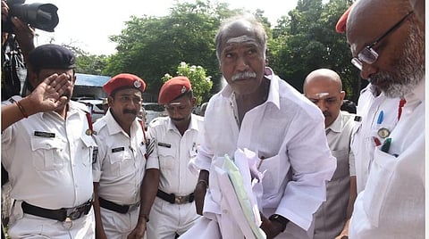 படம் எம். சாம்ராஜ்