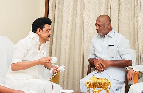 ஆறுதல் கூறிய முதல்வர்