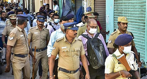 பழைய குற்றவாளிகள் தேடுதல் வேட்டை - சென்னையில் உள்ள விடுதிகளில் போலீஸார் சோதனை