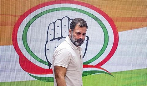 எம்.பி பதவி பறிப்பு: ராகுல் காந்திக்கு முன் உள்ள வாய்ப்புகள் என்னென்ன?