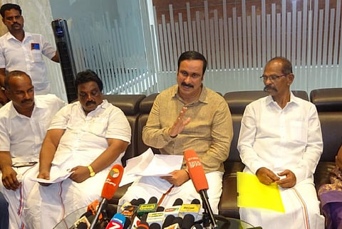 “நில ஆக்கிரமிப்பு, எல்என்சிக்கு தாரை வார்ப்பு” - வேளாண் அமைச்சர் மீது அன்புமணி குற்றச்சாட்டு