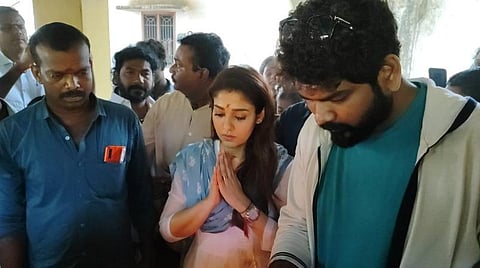 கும்பகோணம் அருகே குலதெய்வ கோயிலில் நயன்தாரா - விக்னேஷ் சிவன் தரிசனம்