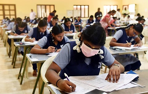 புதுச்சேரியில் வெப்பம் அதிகரிப்பு: 1 முதல் 9-ம் வகுப்பு வரை முன்கூட்டியே முழு ஆண்டுத் தேர்வு