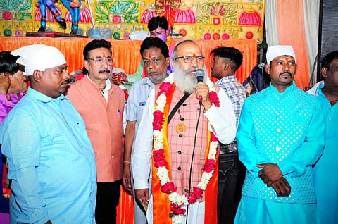 இந்துக்களுக்காக தனி மாவட்டம் உருவாக்கும் அறிவிப்பு - இந்து அமைப்பு மீது டெல்லி போலீஸார் வழக்கு