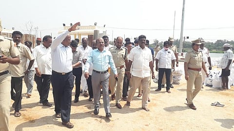 புதுச்சேரி | புஷ்கரணியில் நீராடும் பக்தர்களுக்கு சிறப்பு வசதிகள் - 200 போலீஸார் பாதுகாப்பு