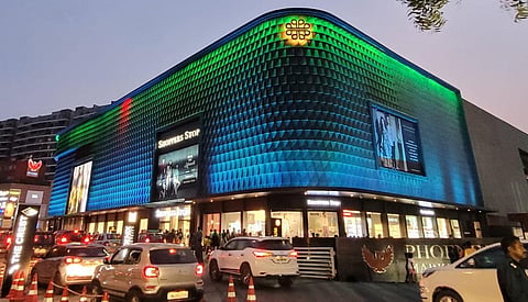 ஃபீனிக்ஸ் மால் மேல்தளத்தில் வணிக வளாக கட்டுமானத்தை எதிர்த்த வழக்கின் விசாரணை ஒத்திவைப்பு