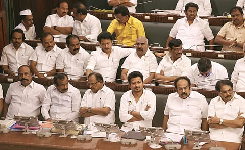 12 மணி நேர வேலை மசோதா: திமுக கூட்டணி கட்சிகளின் எதிர்ப்பை மீறி பேரவையில் நிறைவேற்றம்