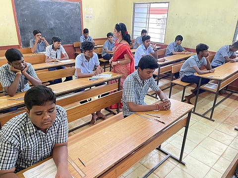 எஸ்எஸ்எல்சி ஆங்கில தேர்வில் தவறான வினாக்களுக்கு 5 மதிப்பெண் - அரசு தேர்வுத் துறை உத்தரவு
